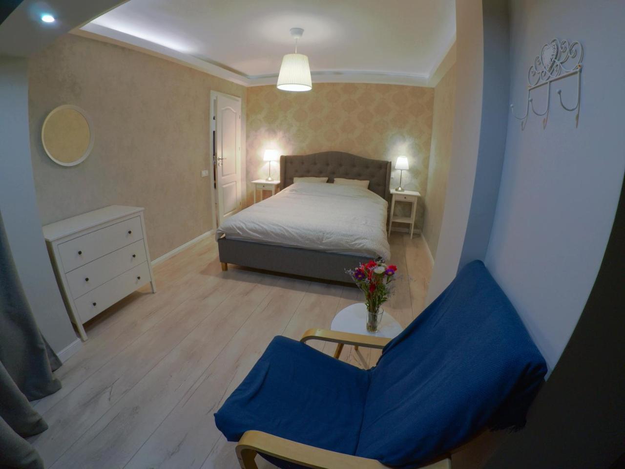 Zebra'S House Apartment Bukares Bagian luar foto