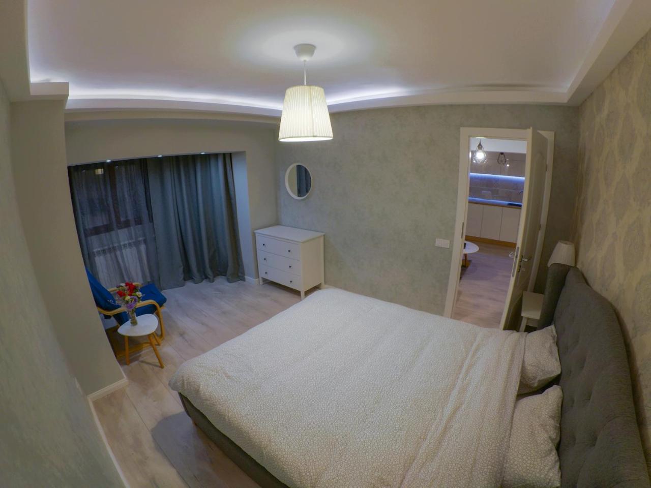 Zebra'S House Apartment Bukares Bagian luar foto